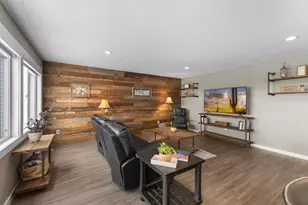 935 Monterey Ct N, Shoreview, MN 55126 - Photo 17