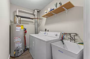 935 Monterey Ct N, Shoreview, MN 55126 - Photo 21