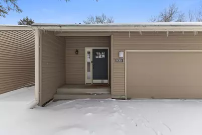 935 Monterey Court N, Shoreview, MN 55126 - Photo 3