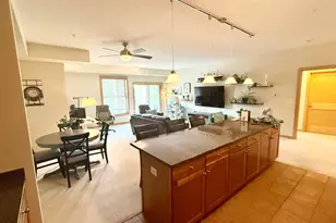 2201 Village Ln, Bloomington, MN 55431 - Photo 15