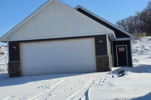 1916 Buffalo Run Rd, Buffalo, MN 55313 - Photo 1