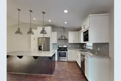 1525 Independence Avenue N, Golden Valley, MN 55427 - Photo 5