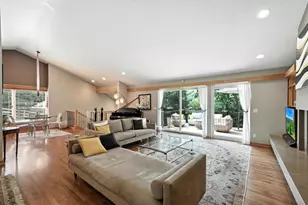 16515 Hilltop Terrace, Minnetonka, MN 55345 - Photo 9