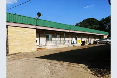 905 E 5th Street, Blue Earth, MN 56013 - Photo 9