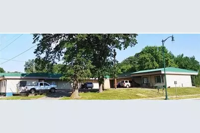 905 E 5th Street, Blue Earth, MN 56013 - Photo 21