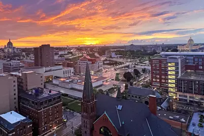 66 9th Street E #2512, Saint Paul, MN 55101 - Photo 39