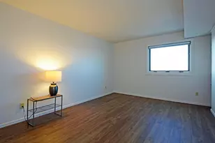 66 9th St E, Saint Paul, MN 55101 - Photo 19