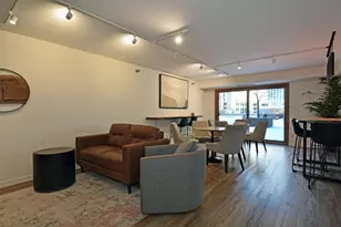 66 9th St E, Saint Paul, MN 55101 - Photo 49