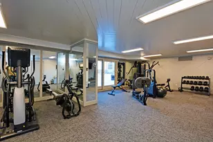 66 9th St E, Saint Paul, MN 55101 - Photo 47