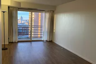 66 9th St E, Saint Paul, MN 55101 - Photo 25