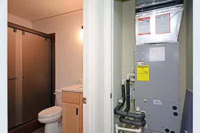 66 9th Street E #2512, Saint Paul, MN 55101 - Photo 25