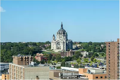 66 9th Street E #2512, Saint Paul, MN 55101 - Photo 33