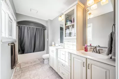 219 E 9th Street, Blue Earth, MN 56013 - Photo 17