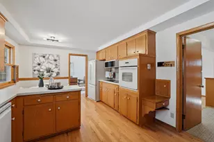 4804 Trillium Ln, Edina, MN 55435 - Photo 13