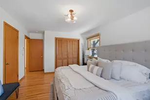 4804 Trillium Ln, Edina, MN 55435 - Photo 15