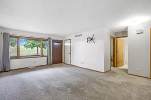 381 Spruce St, Paynesville, MN 56362 - Photo 9