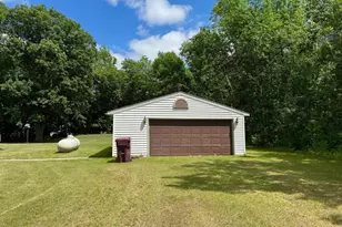 14158 185th Ave NE, Thief River Falls, MN 56701 - Photo 5