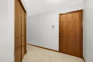 4185 Hilltop Point, Eagan, MN 55123 - Photo 5