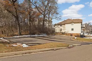 4185 Hilltop Point, Eagan, MN 55123 - Photo 29