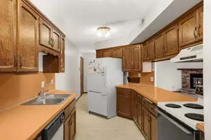 4185 Hilltop Point, Eagan, MN 55123 - Photo 15