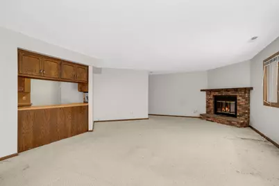 4185 Hilltop Point, Eagan, MN 55123 - Photo 7