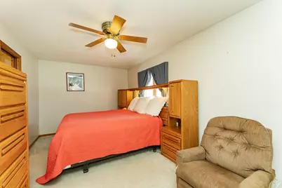 2401 30th Avenue NW, Rochester, MN 55901 - Photo 11