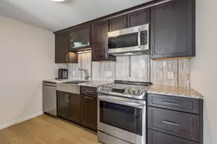 3145 Dean Ct, Minneapolis, MN 55416 - Photo 7