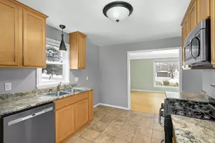 3700 Welcome Ave N, Crystal, MN 55422 - Photo 9