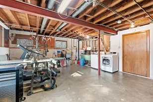 1954 Summit Ave, Saint Paul, MN 55105 - Photo 55