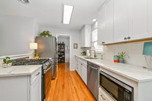 2365 Bies Dr, Golden Valley, MN 55427 - Photo 7