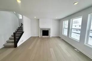 2447 Tyrone Dr, Shakopee, MN 55379 - Photo 3