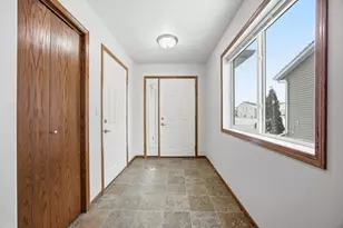 6204 56th Ave S, Fargo, ND 58104 - Photo 3