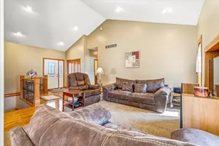 4945 382nd Dr, North Branch, MN 55056 - Photo 9