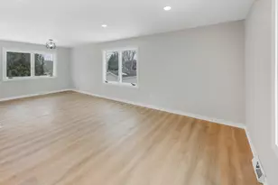 13952 Rice Lake Cir, Maple Grove, MN 55369 - Photo 11