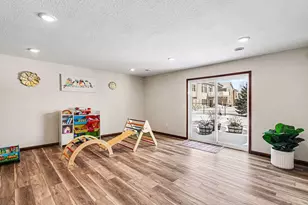 6509 Tessman Ln N, Brooklyn Park, MN 55445 - Photo 31