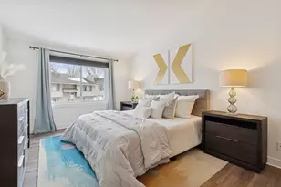 4136 Goldenrod Ln N, Plymouth, MN 55441 - Photo 15