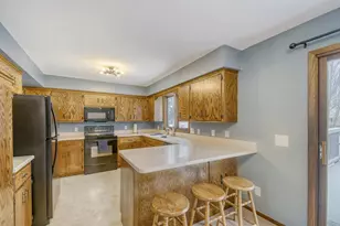 124 Oak Ridge Dr, Delano, MN 55328 - Photo 9