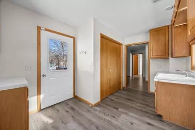 5108 Beacon Hill Road, Minnetonka, MN 55345 - Photo 15