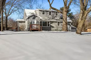5108 Beacon Hill Rd, Minnetonka, MN 55345 - Photo 1