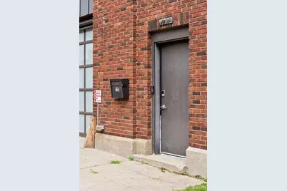 1290 Snelling Avenue N, Saint Paul, MN 55108 - Photo 3