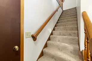 5998 Fernwood St, Shoreview, MN 55126 - Photo 5