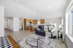 3724 49th St S, Fargo, ND 58104 - Photo 11