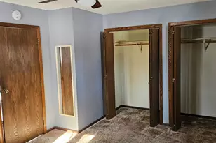 384 5th St SW, Wells, MN 56097 - Photo 11