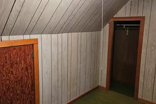 384 5th St SW, Wells, MN 56097 - Photo 17