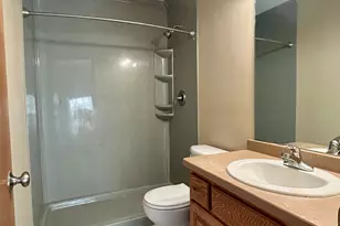 4285 Lindsey Ln, Minnetonka, MN 55345 - Photo 9