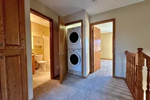 4285 Lindsey Ln, Minnetonka, MN 55345 - Photo 7