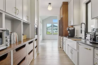 16542 46th Court N, Plymouth, MN 55446 - Photo 17