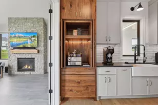 16542 46th Ct N, Plymouth, MN 55446 - Photo 19