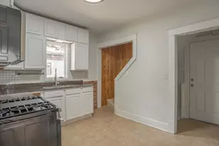 1020 Wilson Ave, Saint Paul, MN 55106 - Photo 5