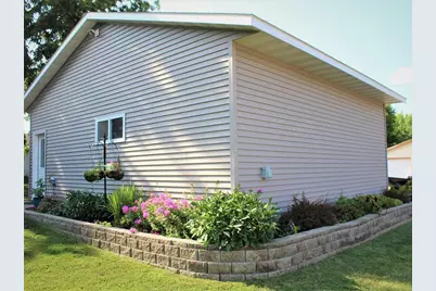 341 Main Street E, Trimont, MN 56176 - Photo 25